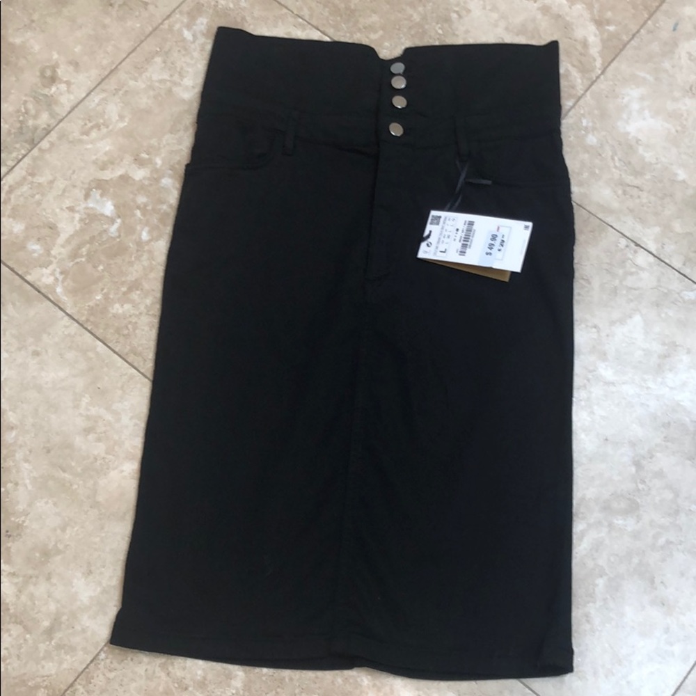 Zara High Waisted Black Pencil Skirt, NWT